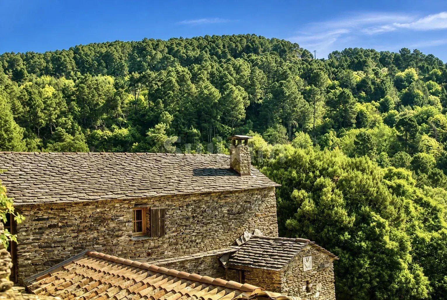 mas 4 Salas en venta en Branoux-les-Taillades (30110)