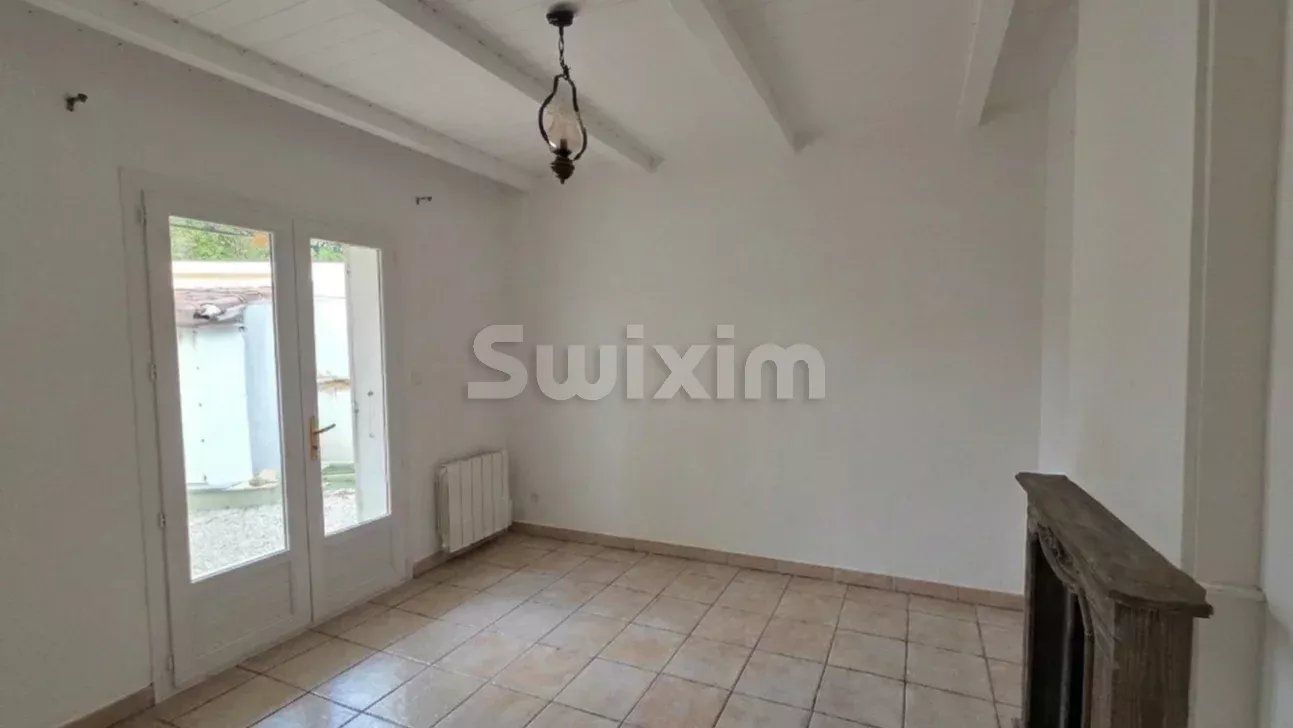 house 5 Rooms for sale on Rochefort-du-Gard (30650)