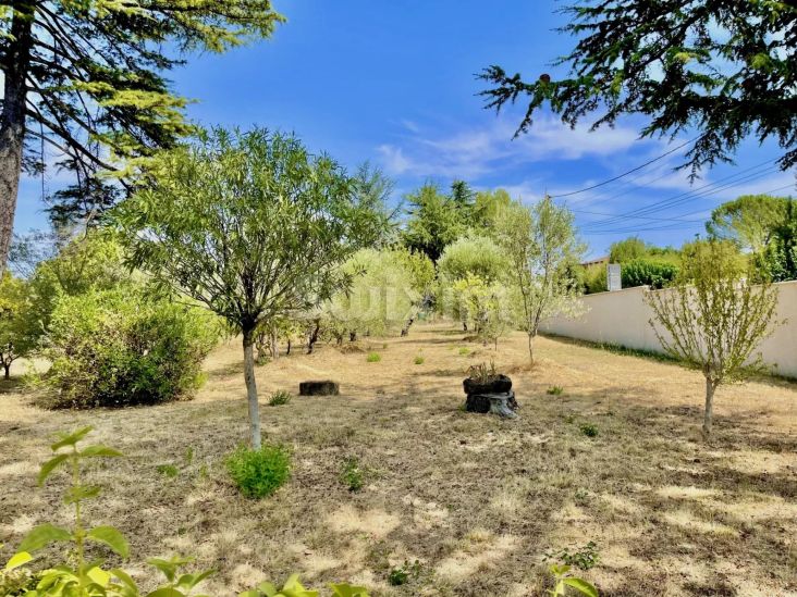 Vente Terrain Saint-Hilaire-de-Brethmas 1090&nbsp;m²
