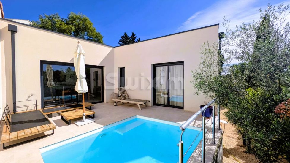 Vente Villa Nîmes 4&nbsp;Pièces 86.5&nbsp;m²