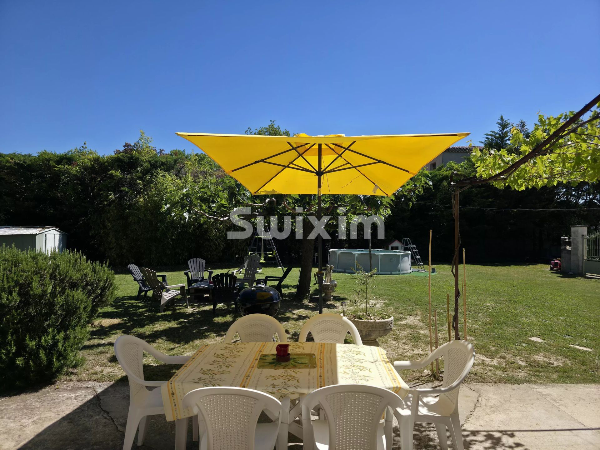 casa 8 Camere in vendita su Valréas (84600)