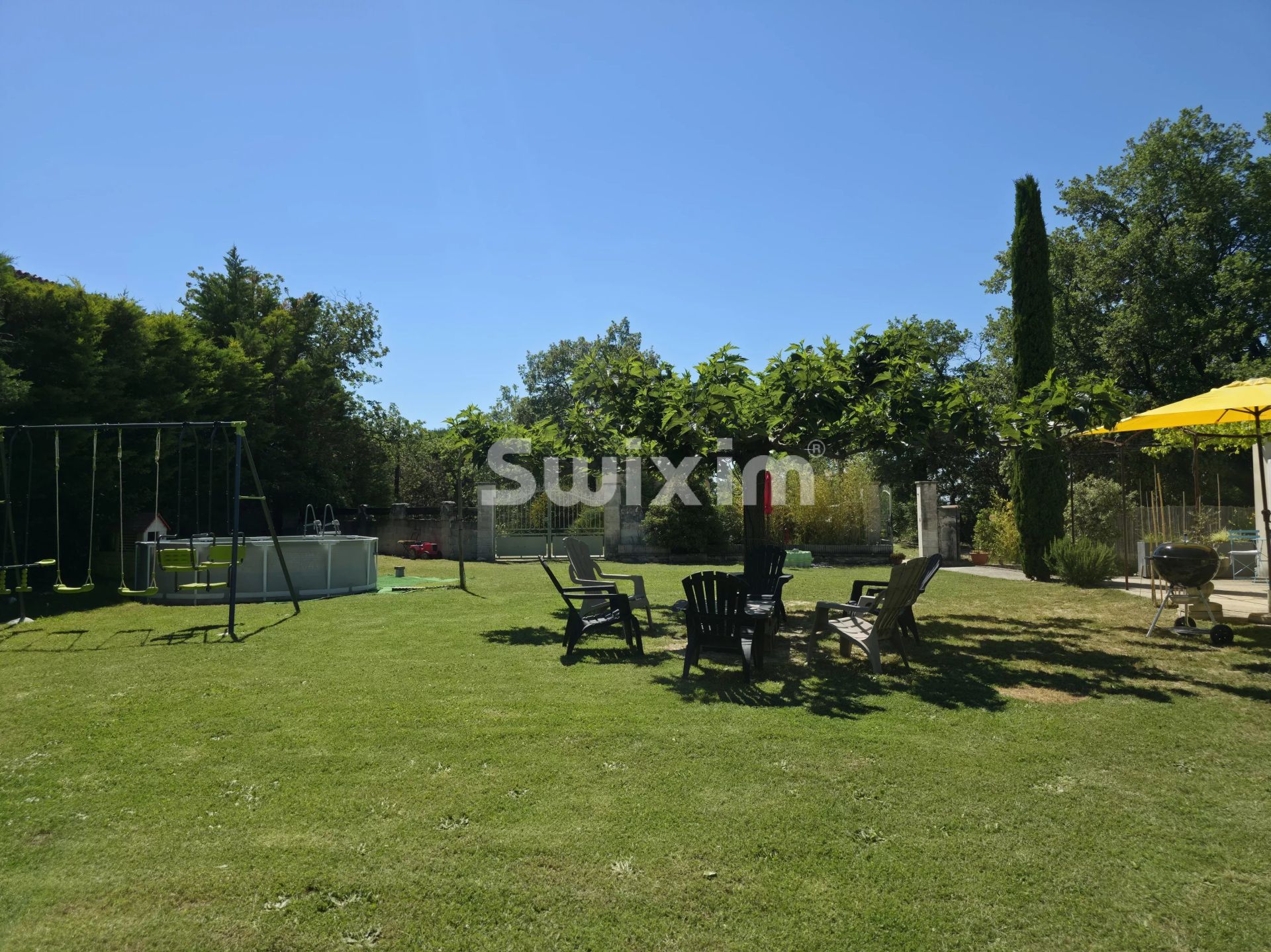 casa 8 Camere in vendita su Valréas (84600)