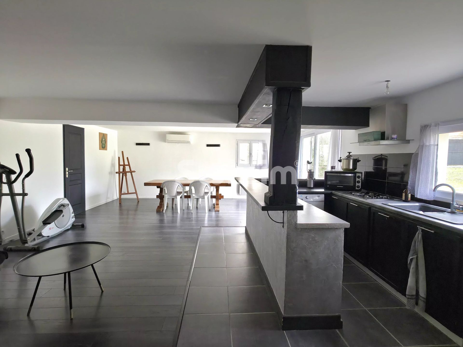 casa 8 Camere in vendita su Valréas (84600)