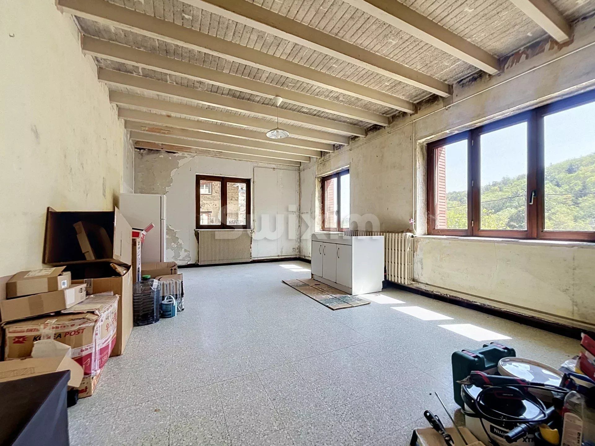 haus 10 Zimmer zum verkauf auf Beaujeu (69430)