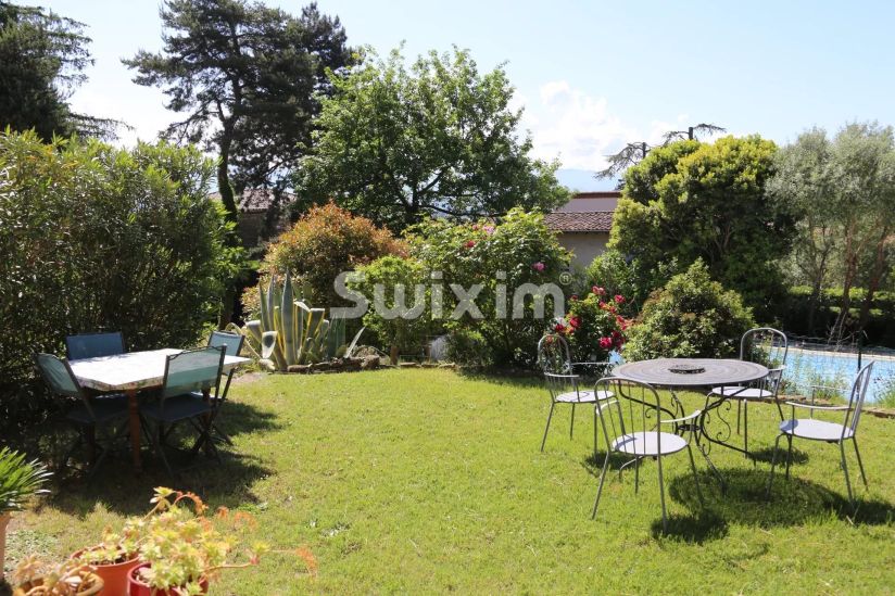 Vente Maison Mours-Saint-Eusèbe 6&nbsp;Pièces 211&nbsp;m²