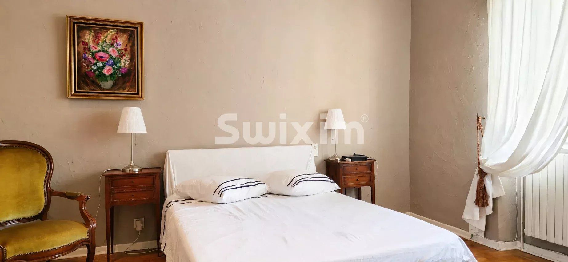 house 6 Rooms for sale on Valréas (84600)