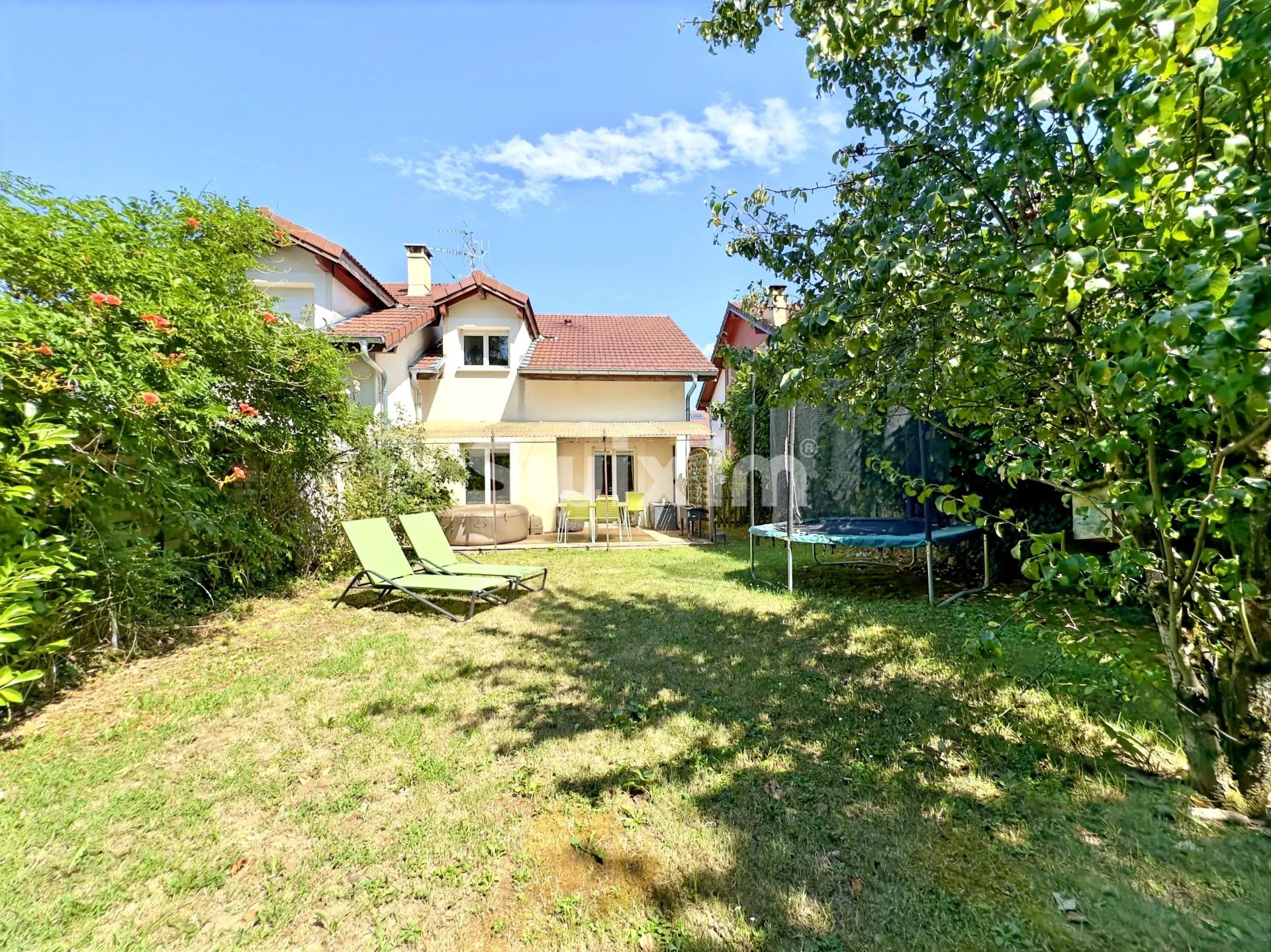 casa 5 Camere in vendita su Viry (74580)
