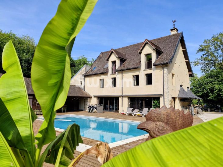Vente Propriété Nuits-Saint-Georges 7&nbsp;Pièces 342&nbsp;m²