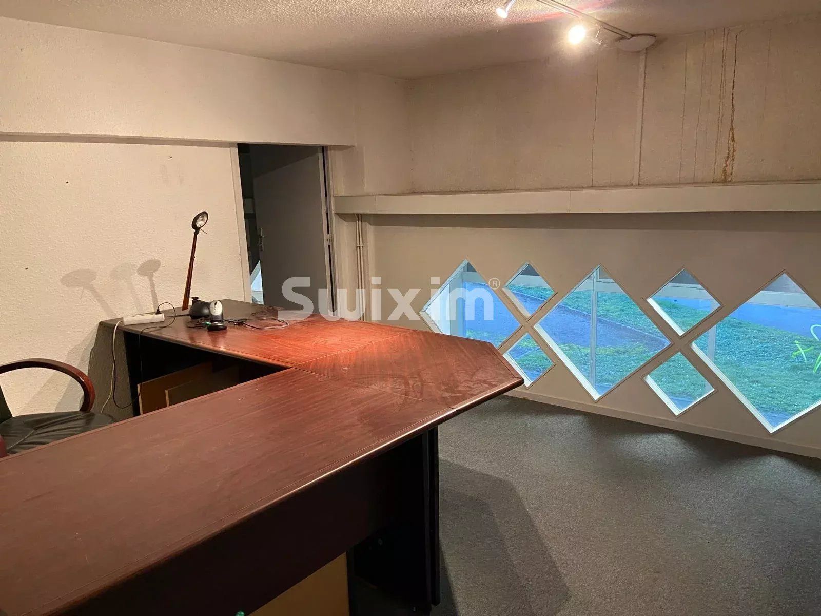 commerce 12 Pièces en vente sur Mâcon (71000)