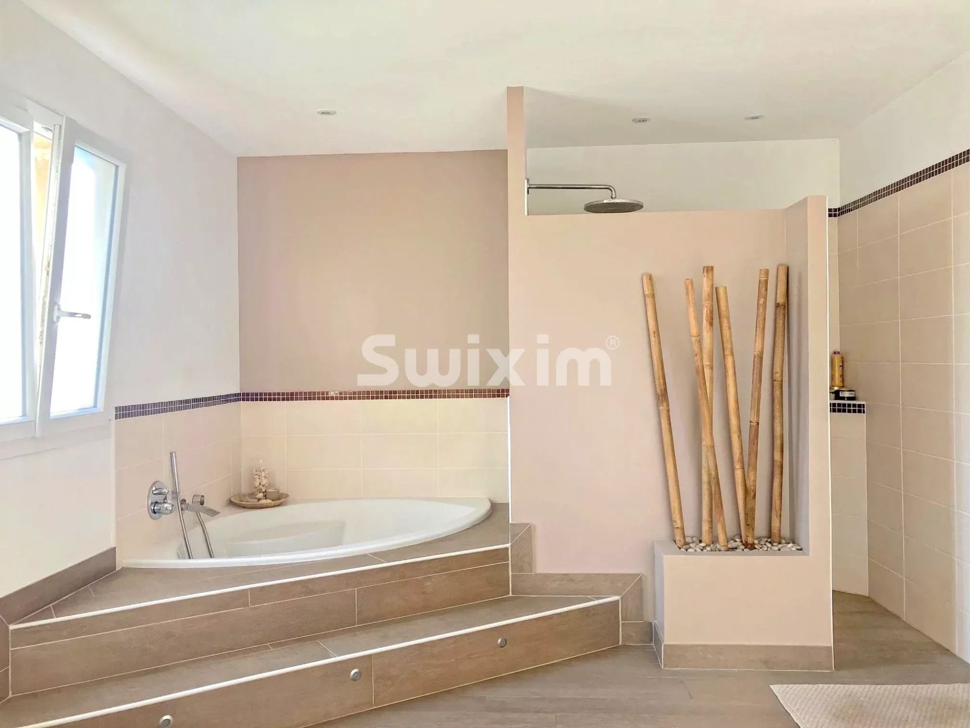 casa 5 Camere in vendita su Chabeuil (26120)