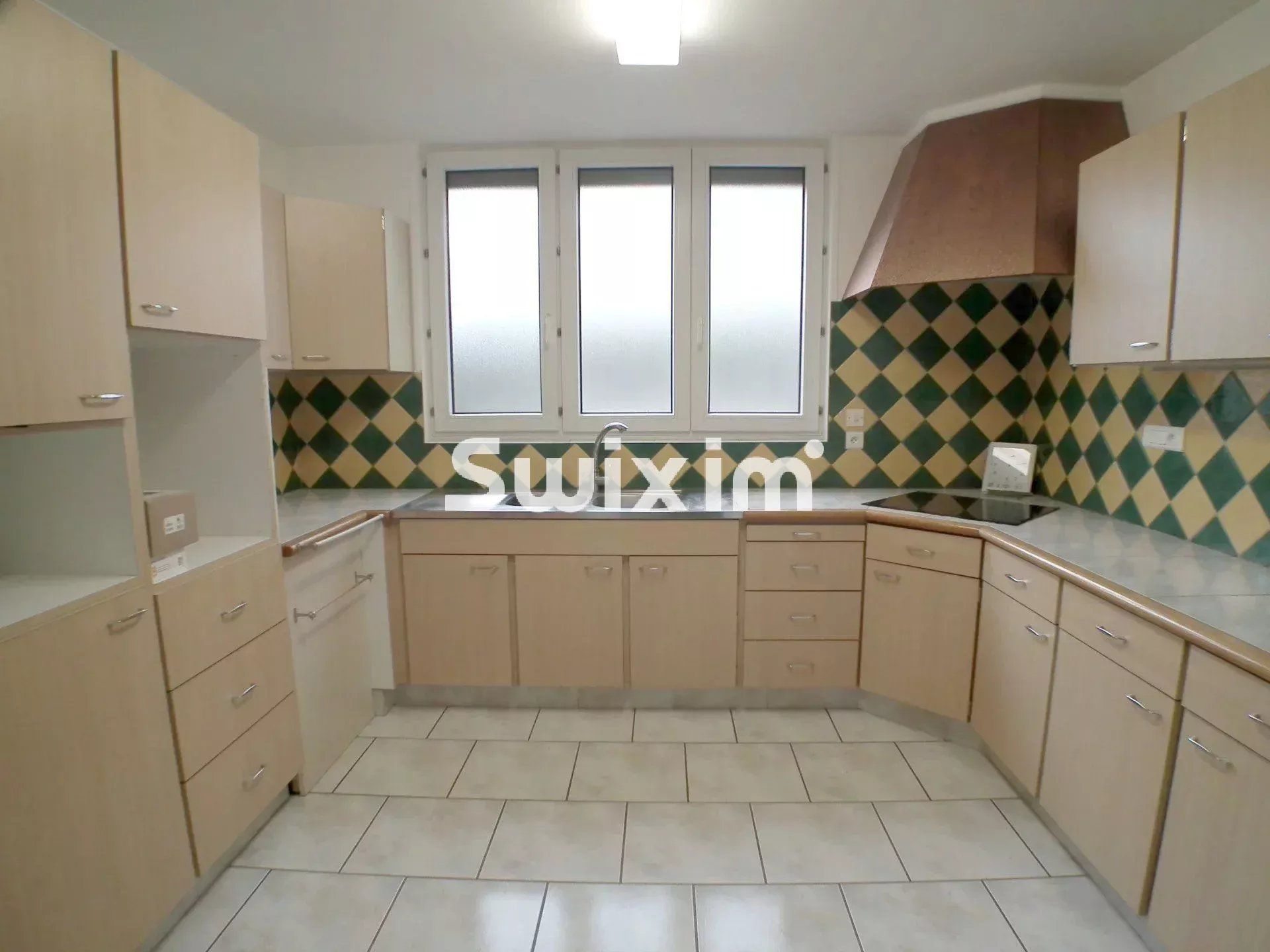 maison 9 Pièces en vente sur Lons-le-Saunier (39000)