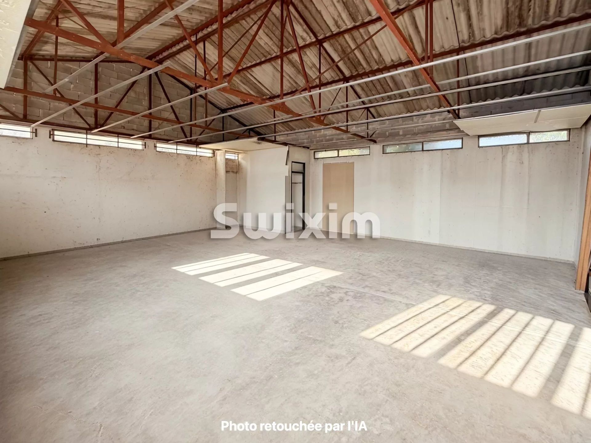 freizeitraum 3 Zimmer zum verkauf auf Orange (84100)