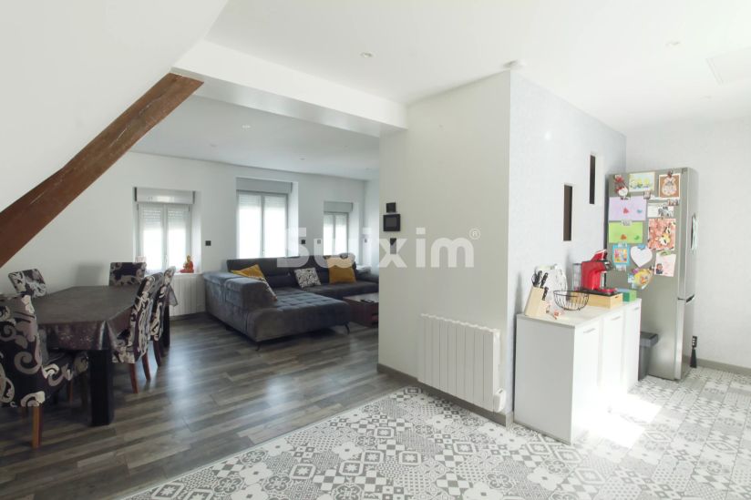 Vente Appartement Maîche 5&nbsp;Pièces 102.77&nbsp;m²