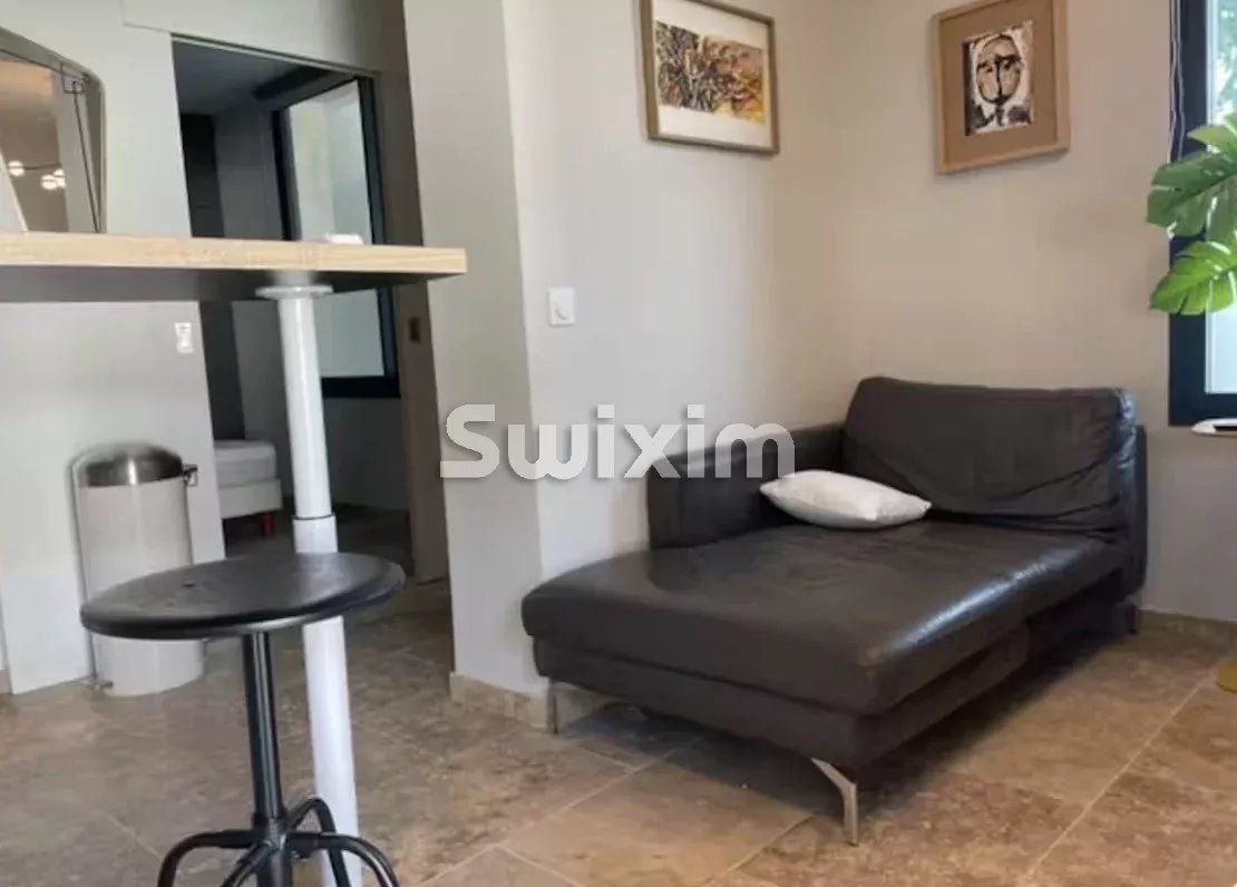 appartamento 2 Camere in affitto su Orange (84100)