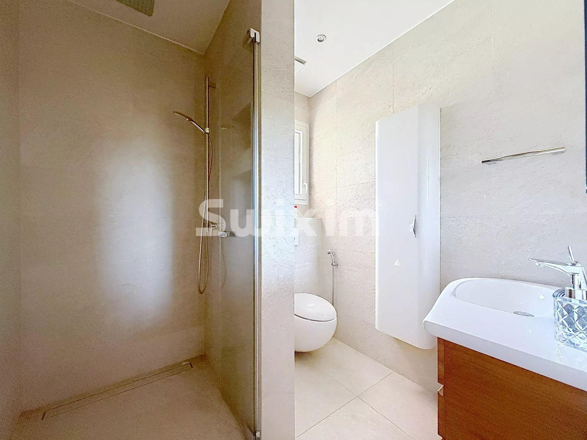 maison 5 Pièces en location sur Prévessin-Moëns (01280)