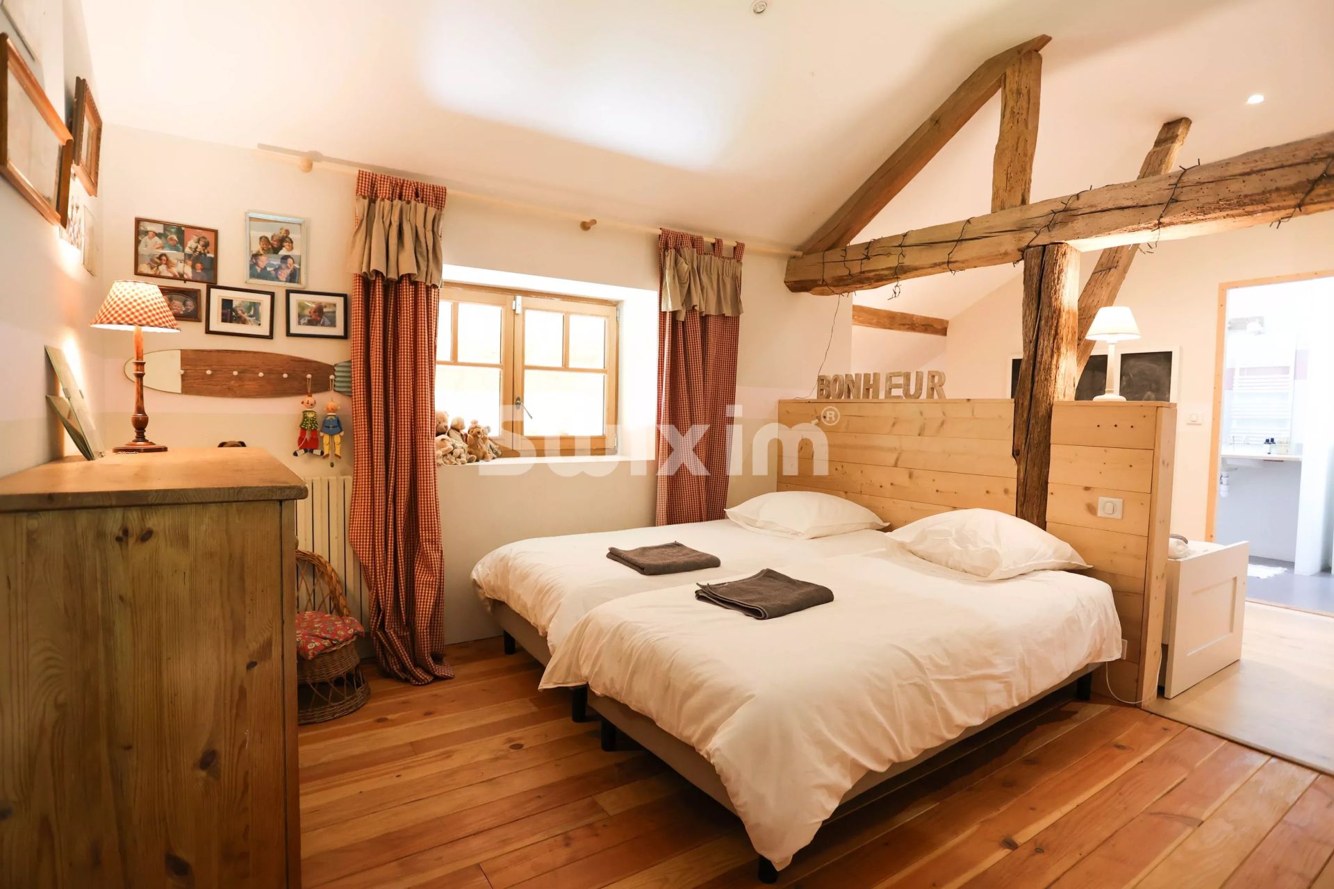 ferme 8 Pièces en vente sur Bourg-en-Bresse (01000)