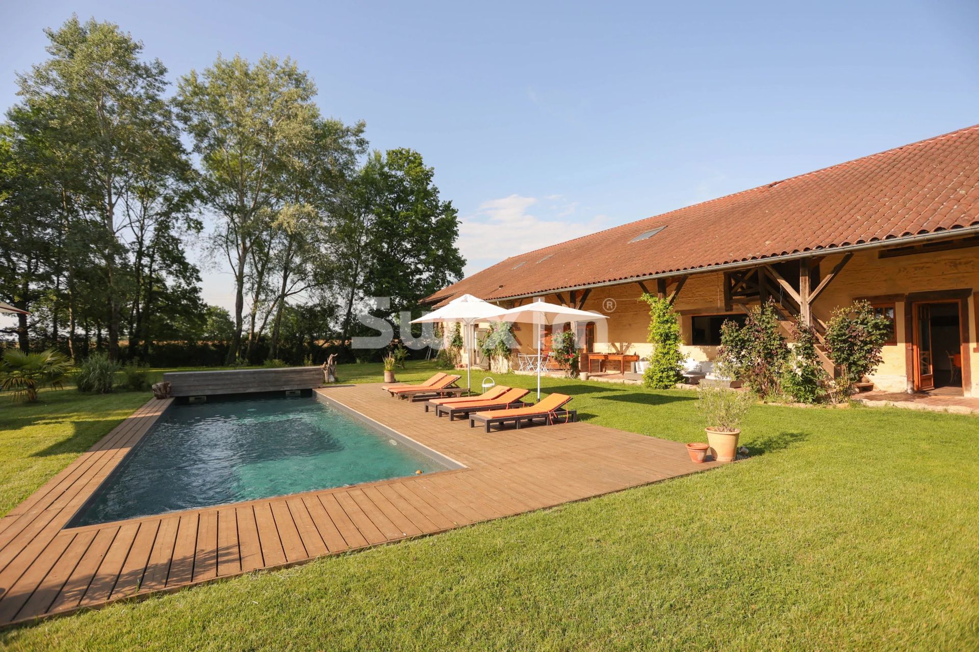 ferme 8 Pièces en vente sur Bourg-en-Bresse (01000)