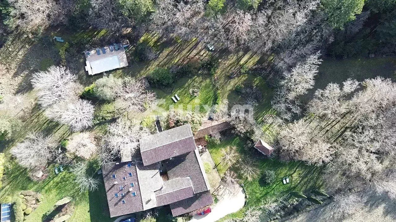 maison 13 Pièces en vente sur La Bégude-de-Mazenc (26160)