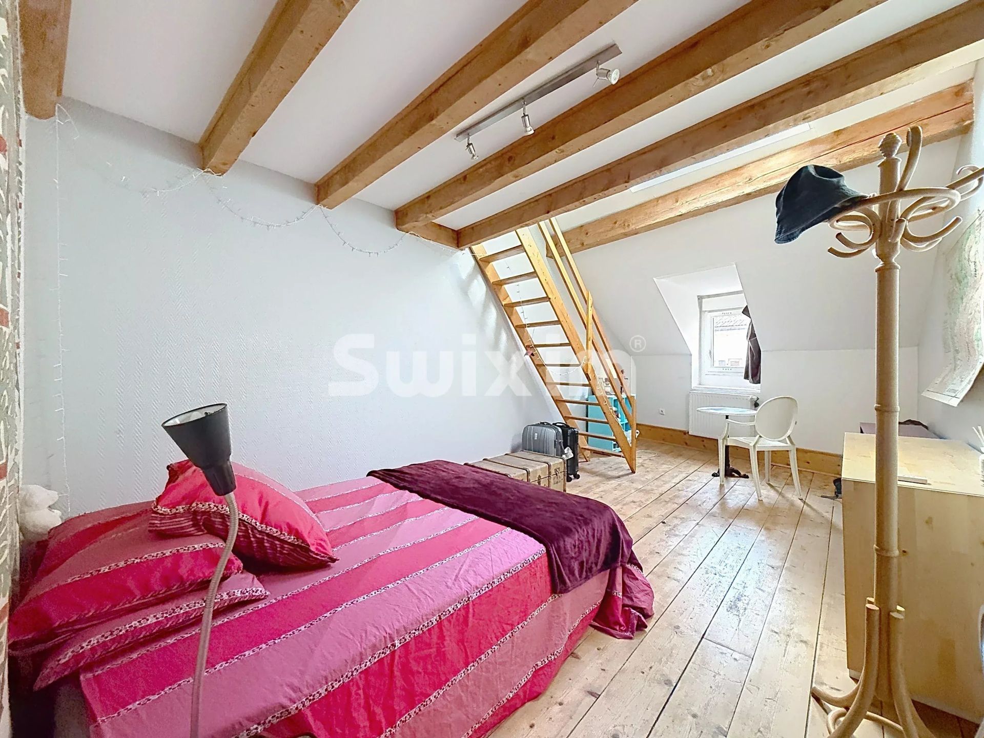maison 7 Pièces en vente sur Divonne-les-Bains (01220)