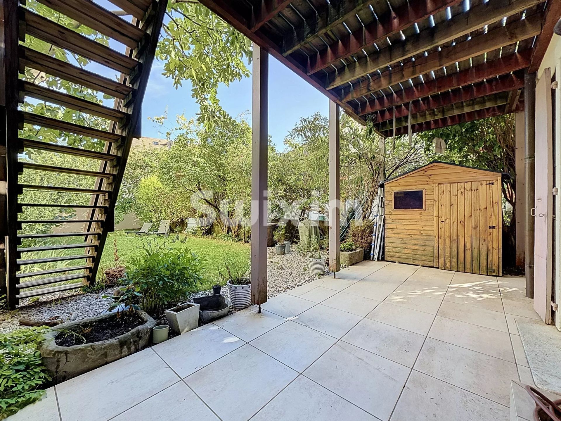 maison 7 Pièces en vente sur Divonne-les-Bains (01220)