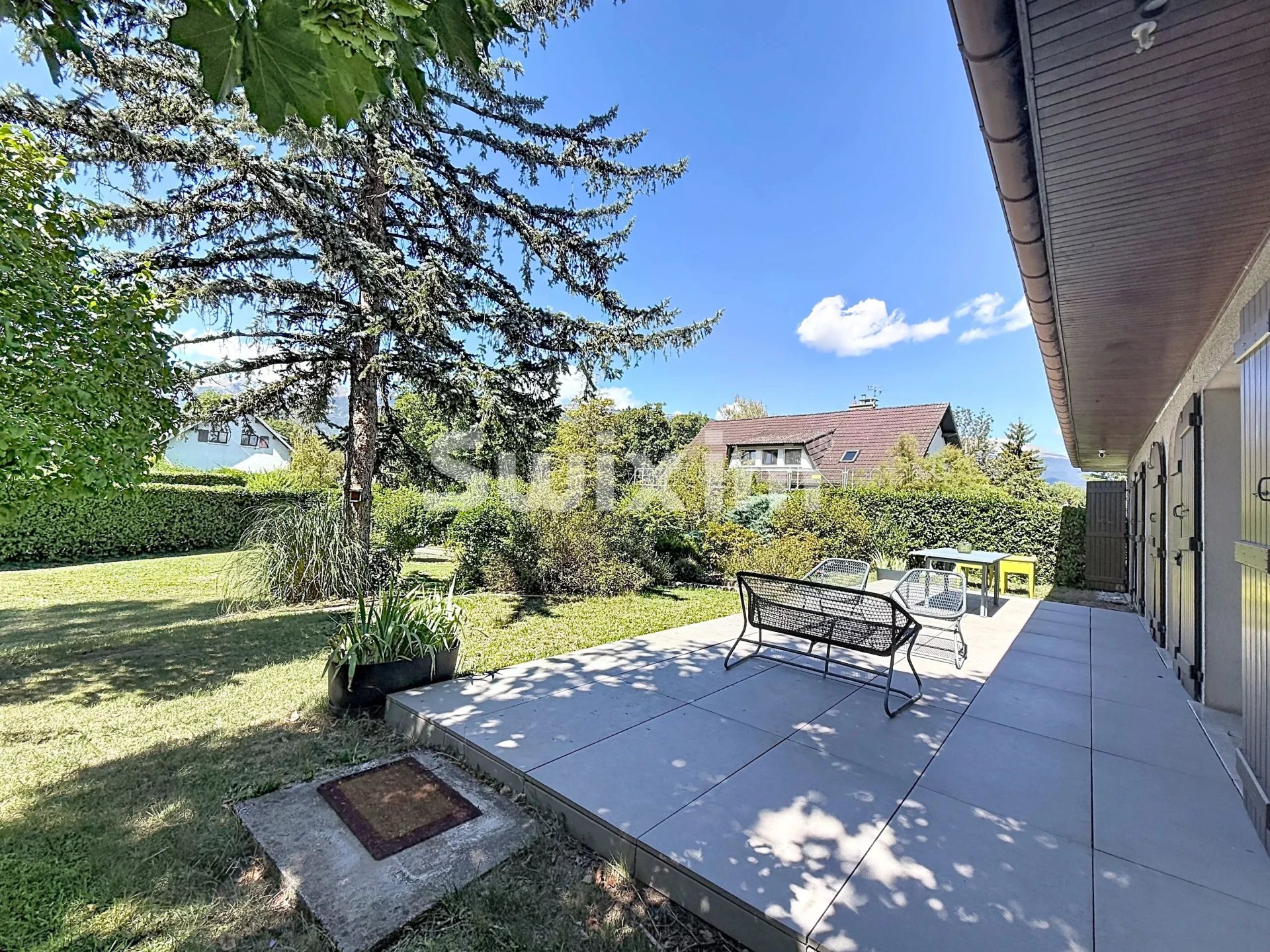maison 5 Pièces en vente sur Saint-Genis-Pouilly (01630)