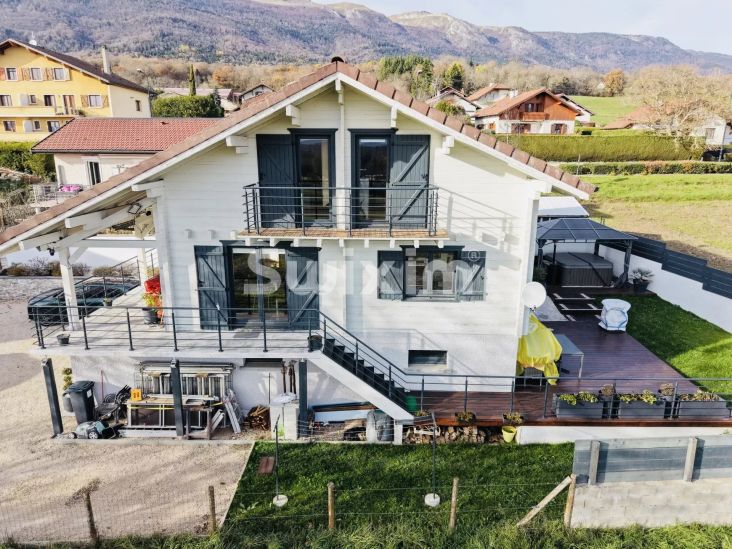 Vente Maison Saint-Jean-de-Gonville 4&nbsp;Pièces 130&nbsp;m²