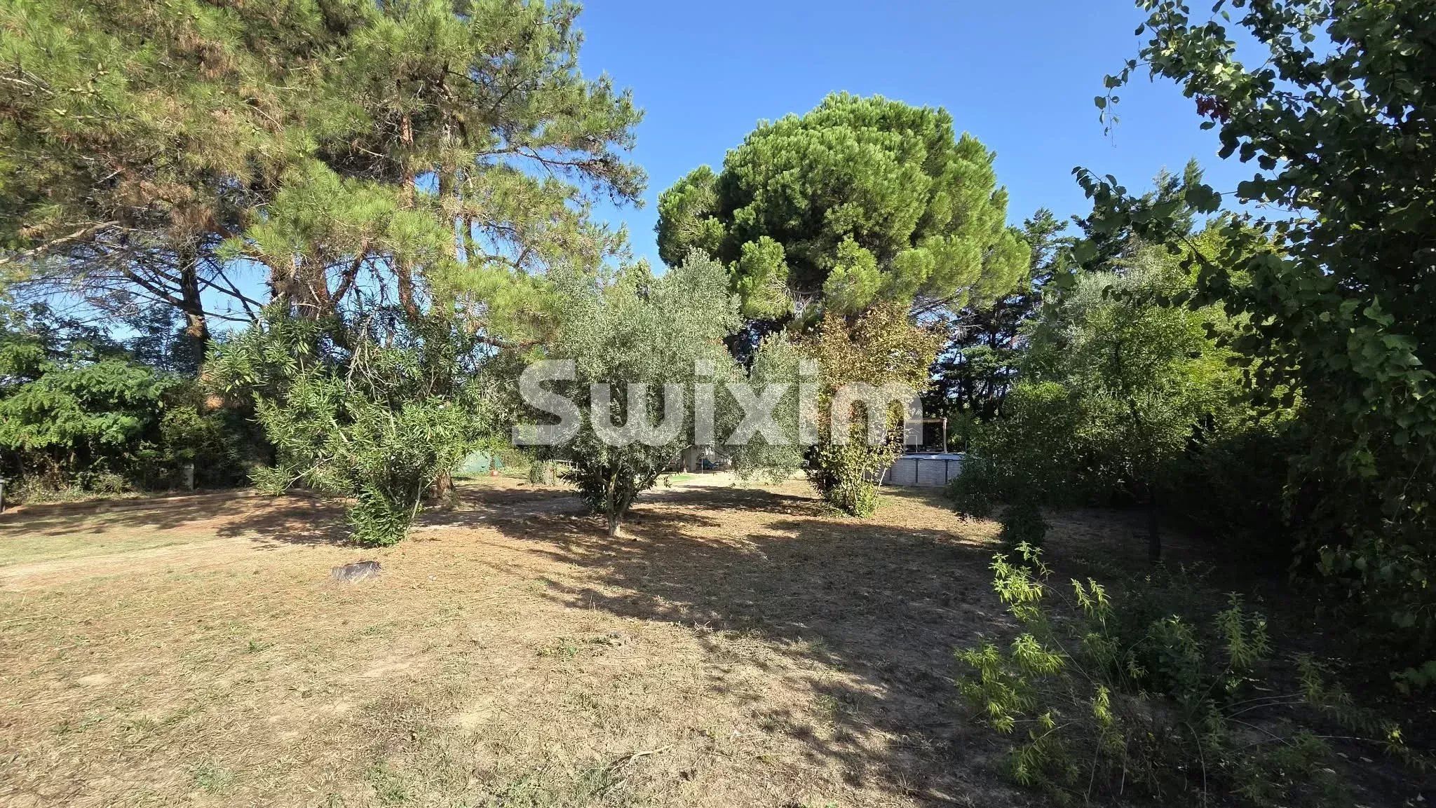 terreno 2 Camere in vendita su Roquemaure (30150)