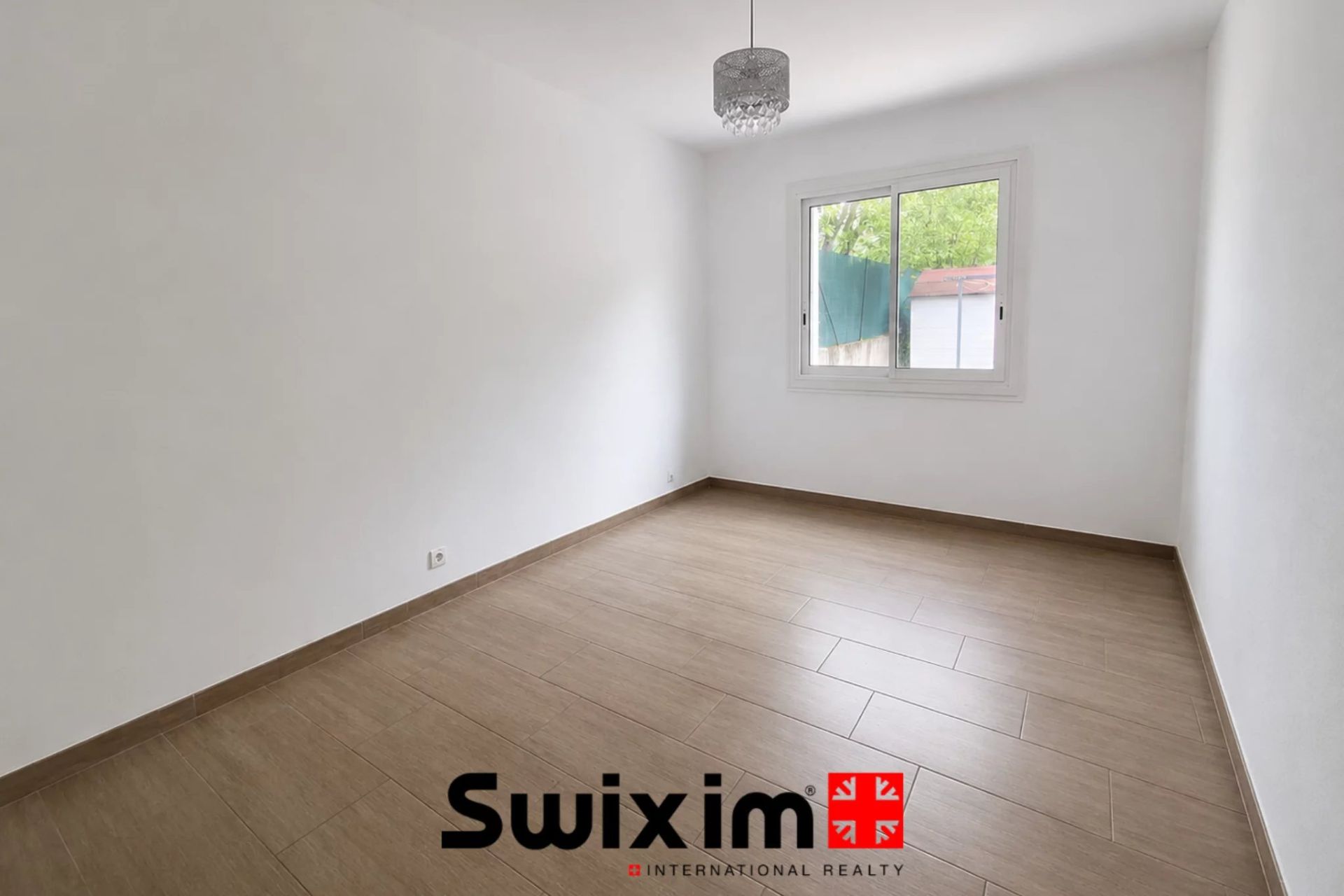 casa 7 Camere in vendita su Eysines (33320)