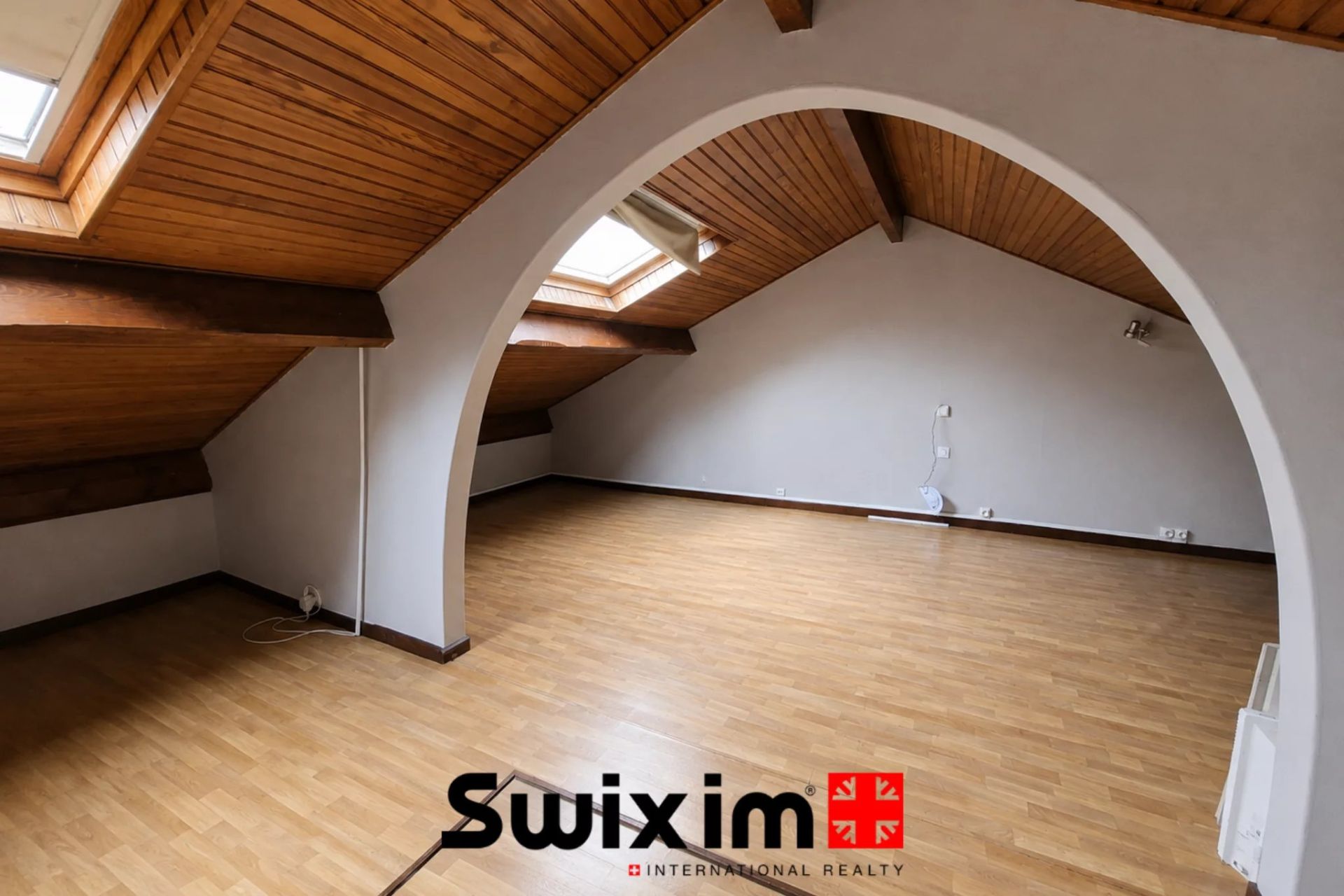 casa 7 Camere in vendita su Eysines (33320)