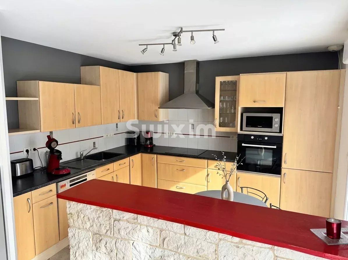 casa 7 Camere in vendita su Saint-Aubin (39410)