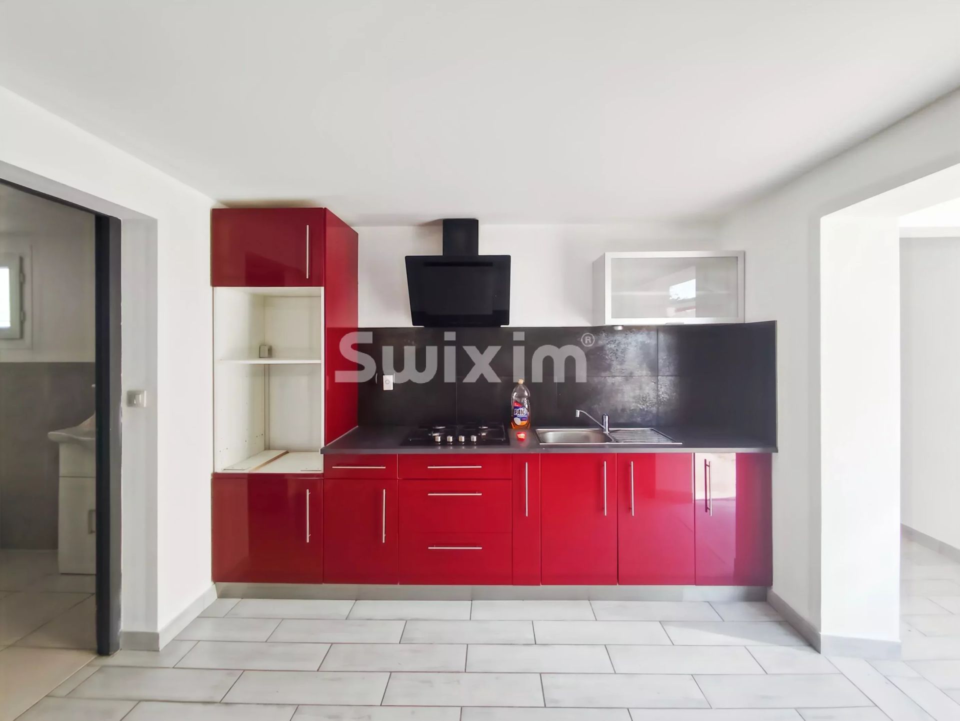 house 5 Rooms for sale on Pierrelatte (26700)