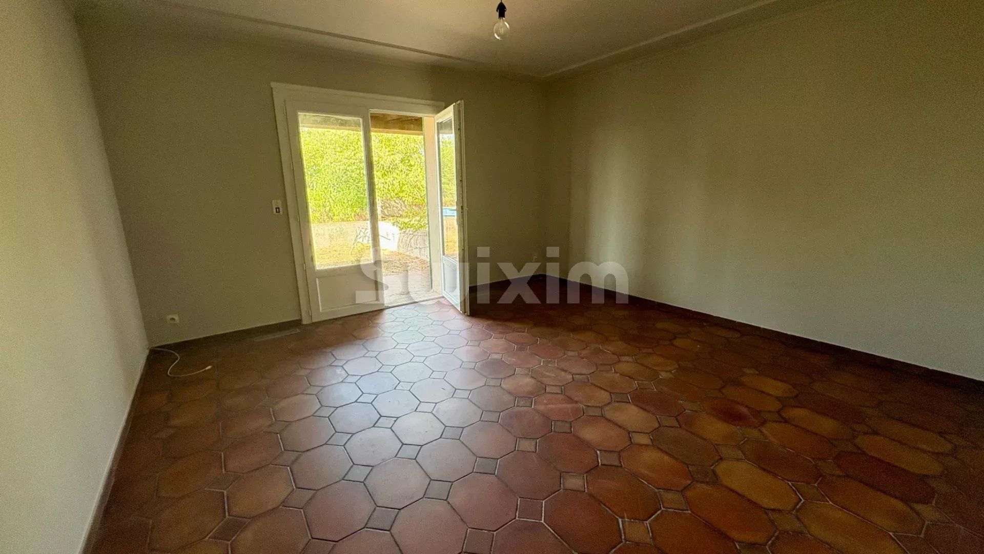 villa 7 Rooms for sale on Saint-Christol-lez-Alès (30380)