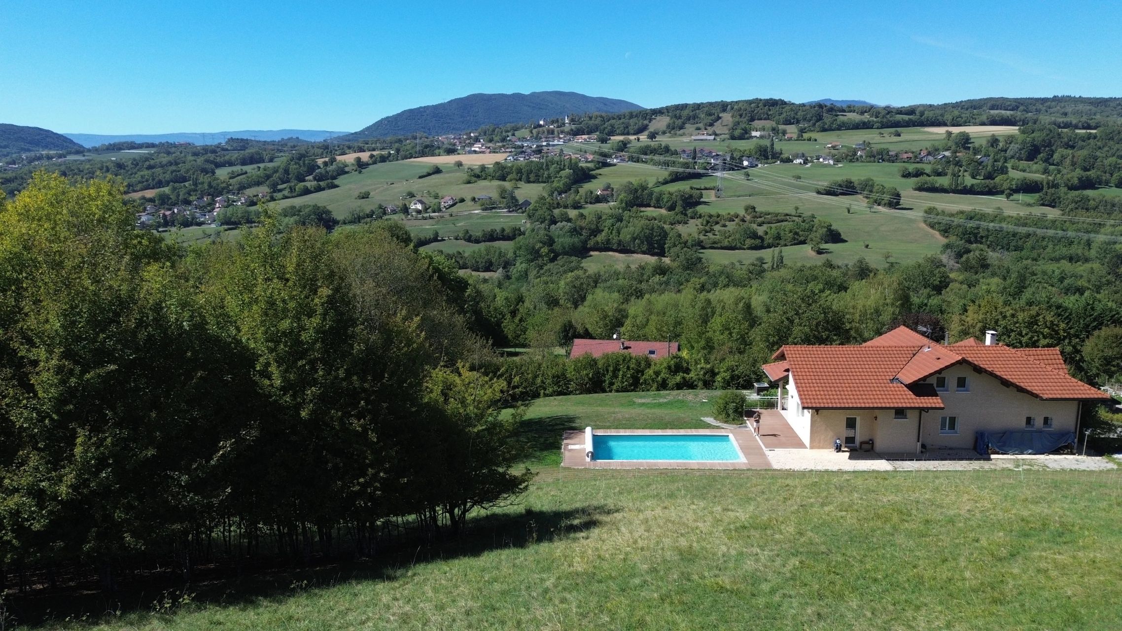 house 6 Rooms for sale on Copponex (74350)