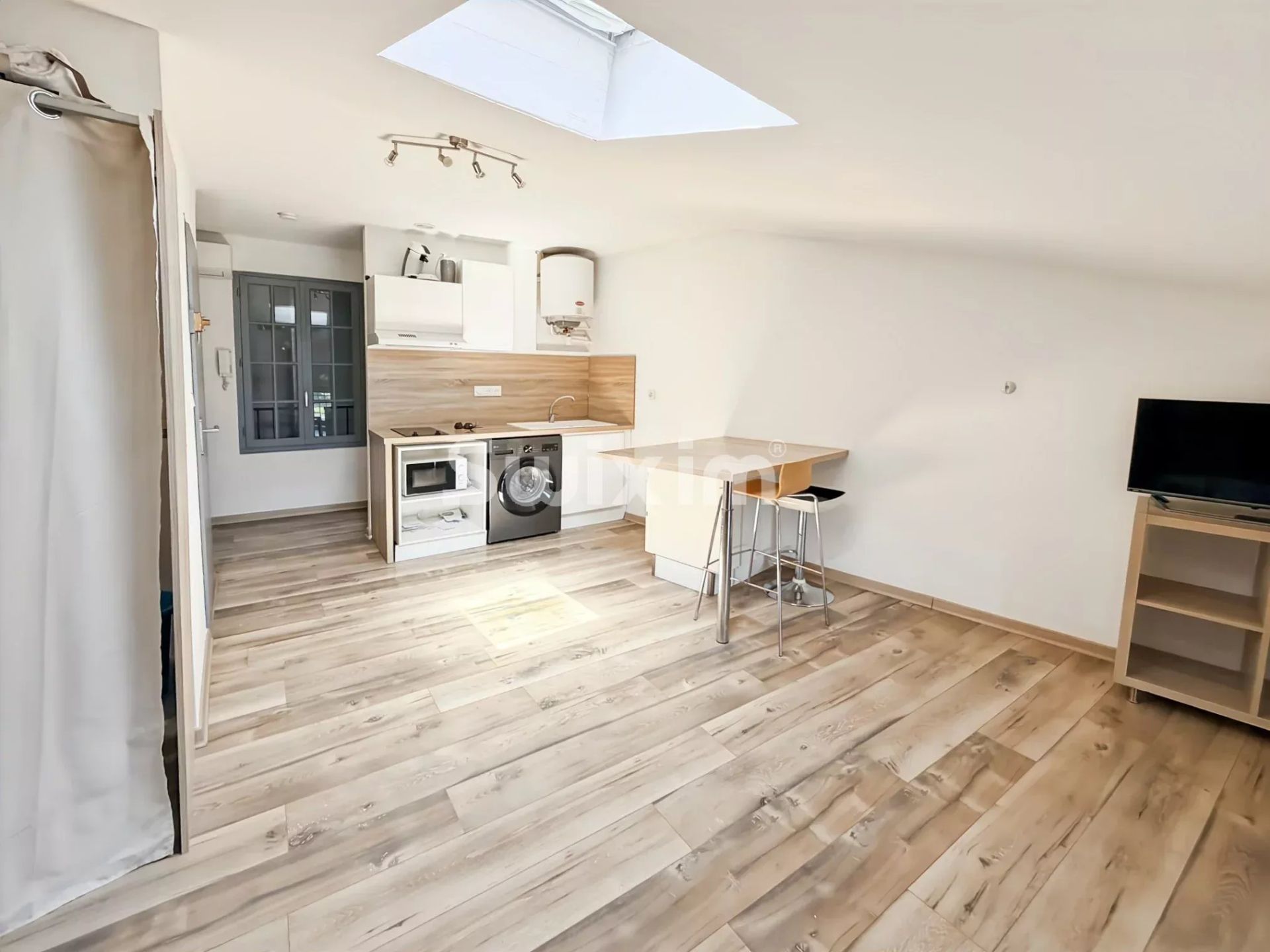 appartamento 1 camera in affitto su Bourg-Saint-Andéol (07700)
