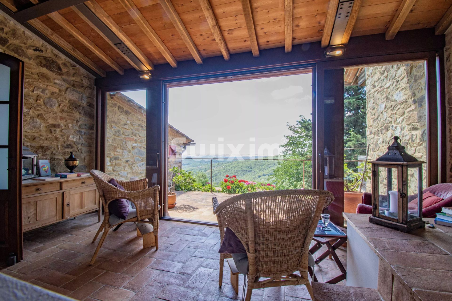maison 11 Pièces en vente sur Castelnuovo Berardenga (53019)