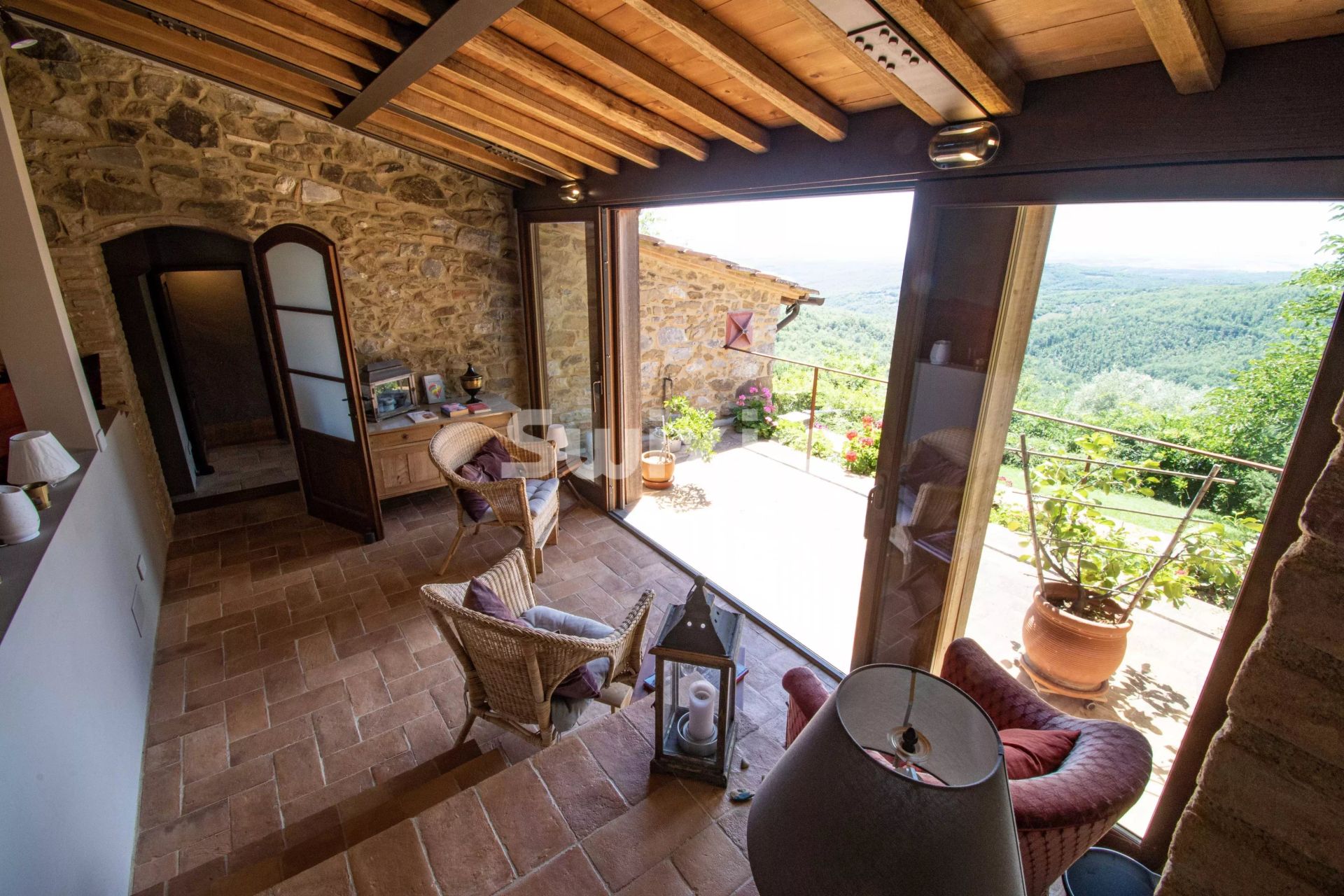 maison 11 Pièces en vente sur Castelnuovo Berardenga (53019)