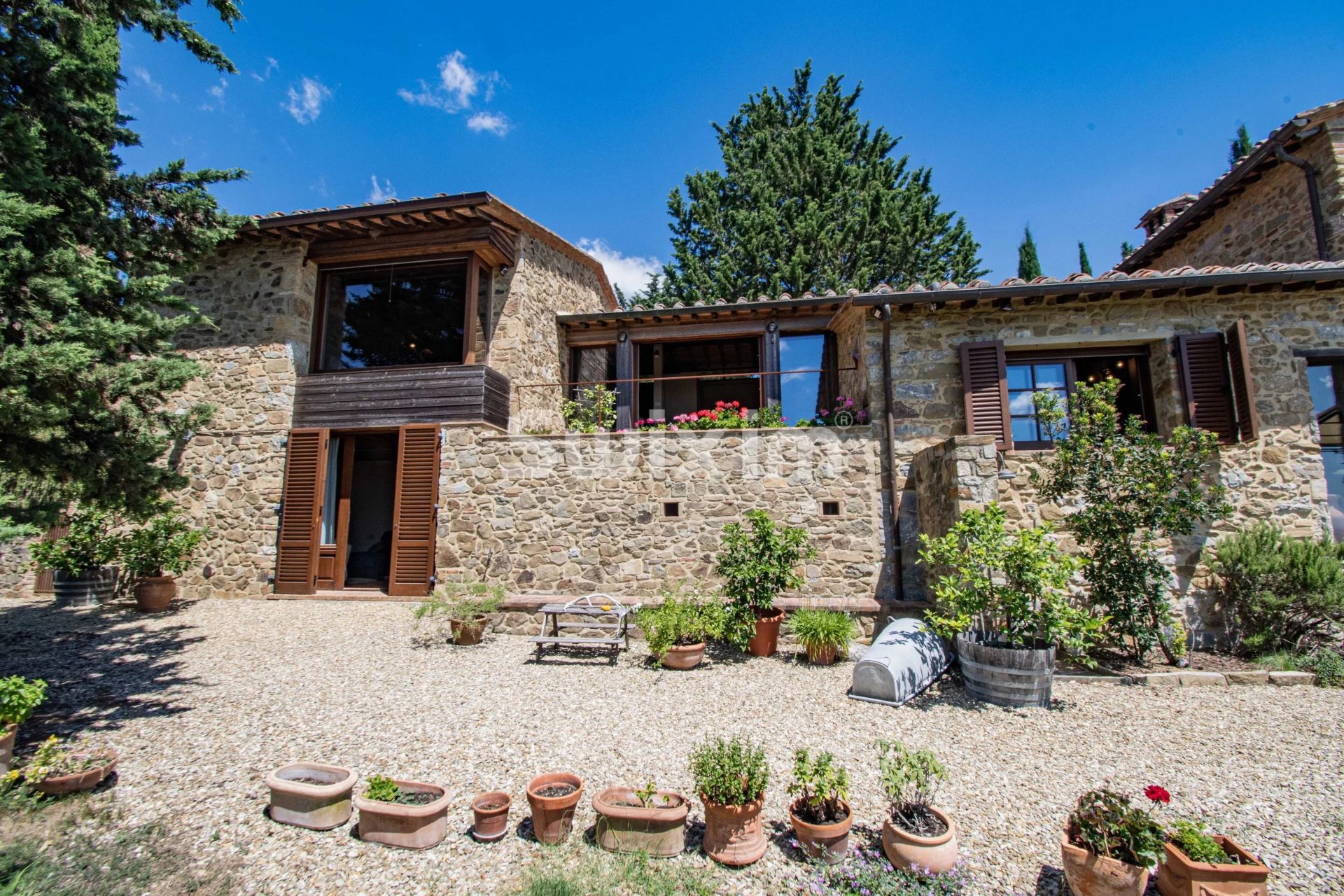 maison 11 Pièces en vente sur Castelnuovo Berardenga (53019)