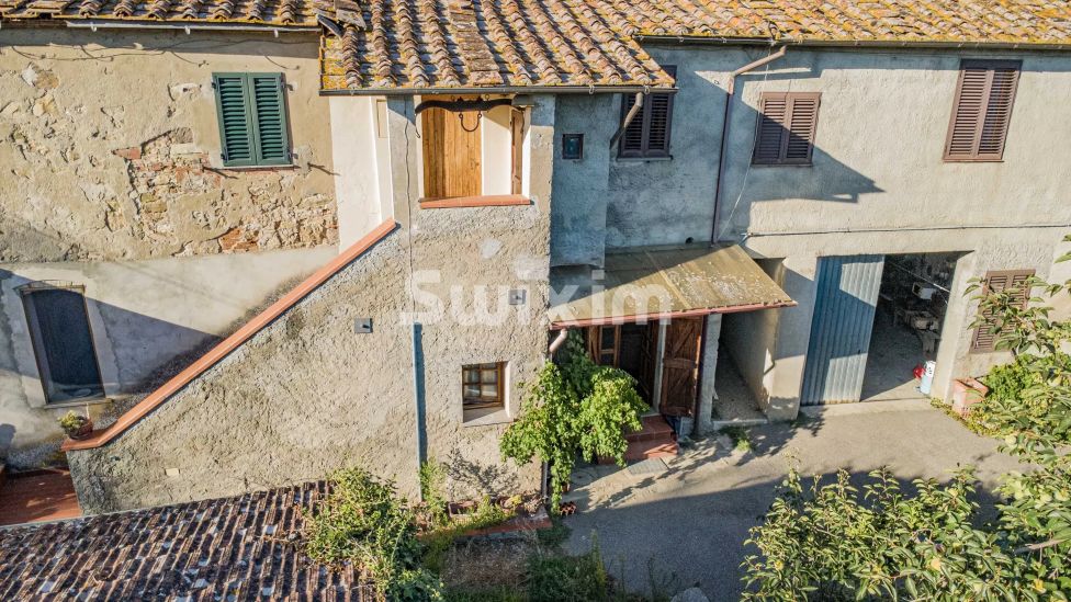 Vente Maison Bucine 10&nbsp;Pièces 238&nbsp;m²