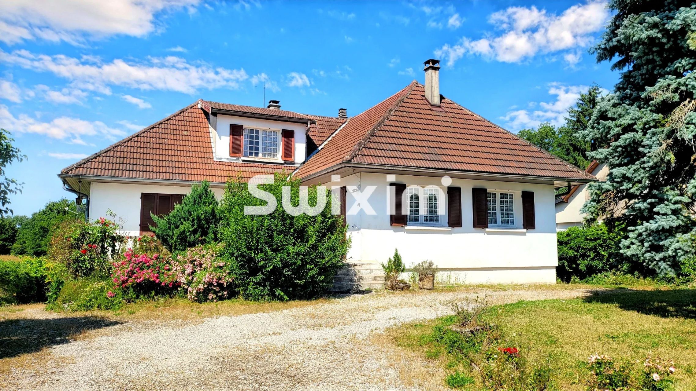 casa 6 Quartos para venda sobre Saint-Maur (39570)