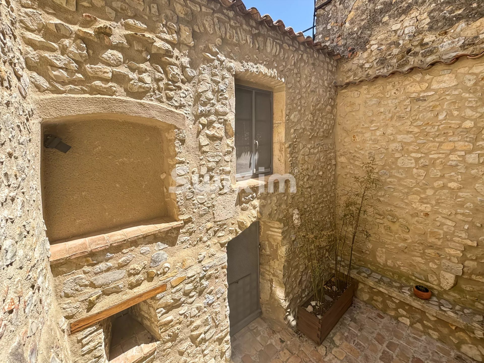 casa 6 Camere in vendita su Mirmande (26270)