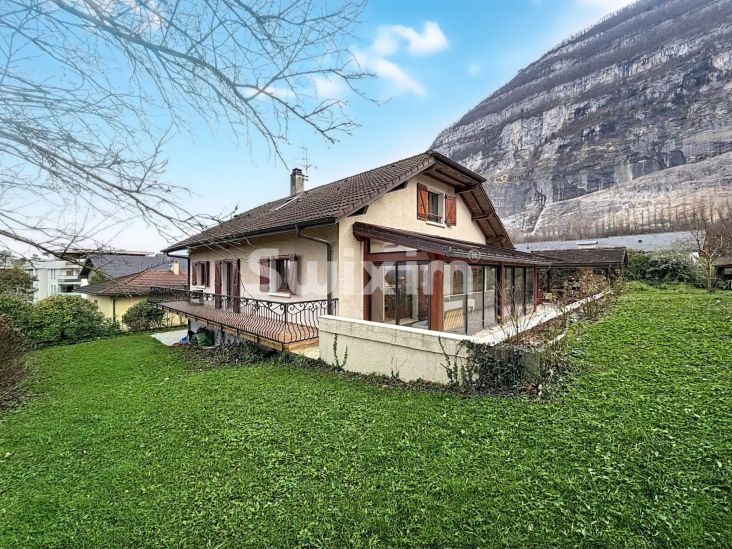 Vente Maison Étrembières 8&nbsp;Pièces 252.36&nbsp;m²