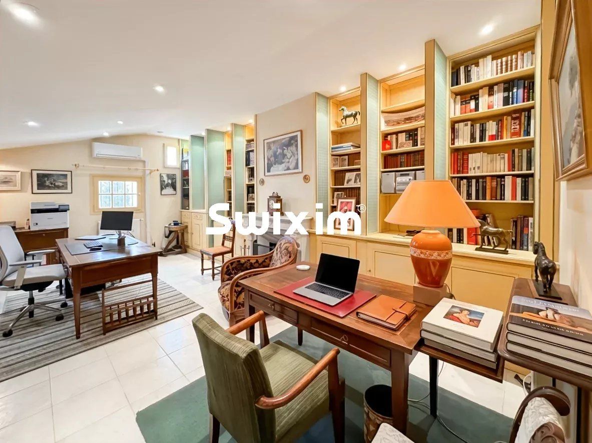 casa 5 Camere in vendita su Montélimar (26200)