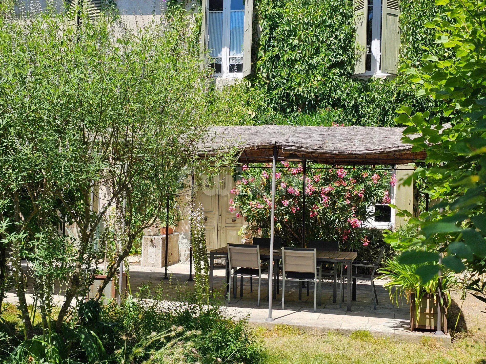 mas 8 Salas en venta en Cardet (30350)