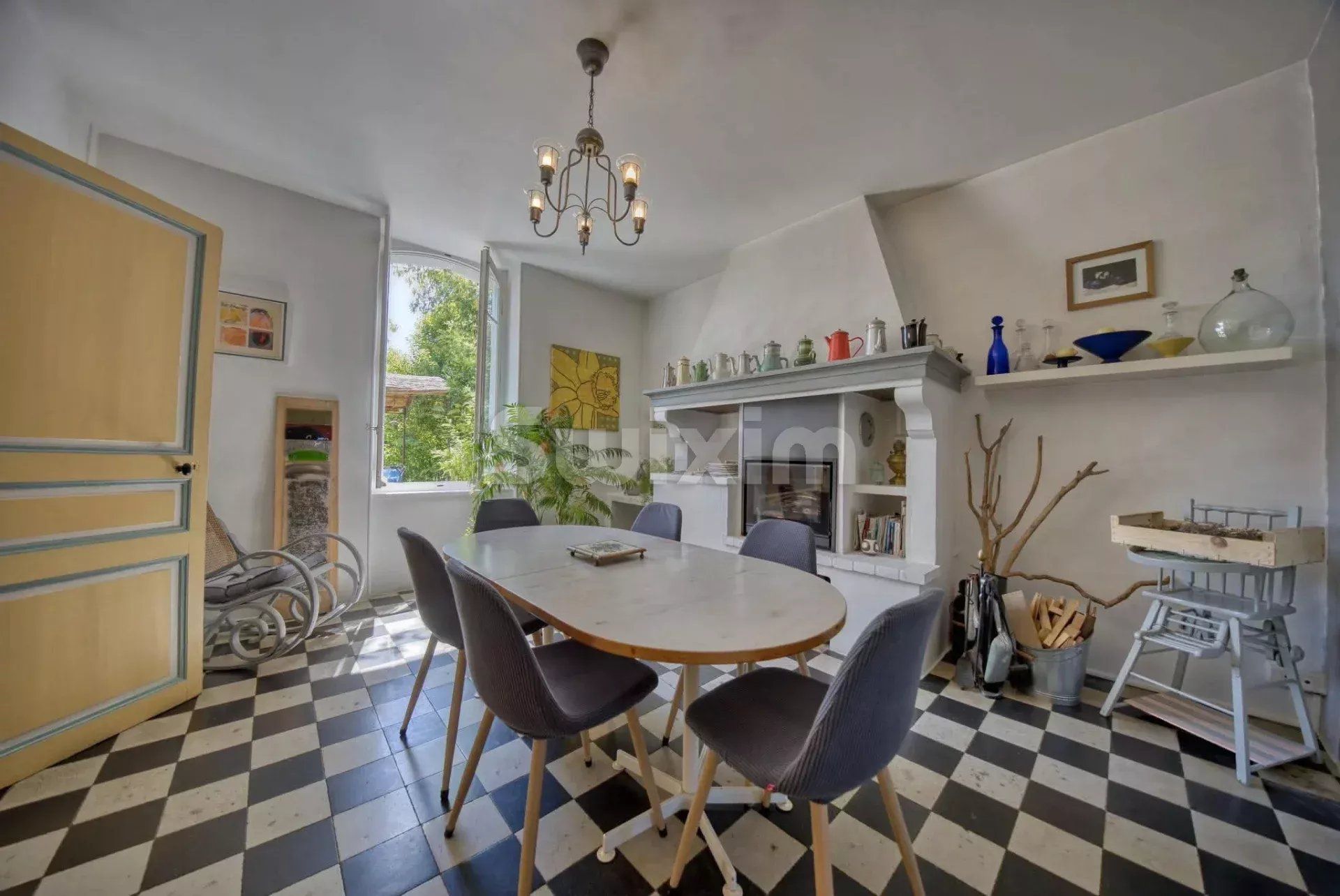 mas 8 Salas en venta en Cardet (30350)