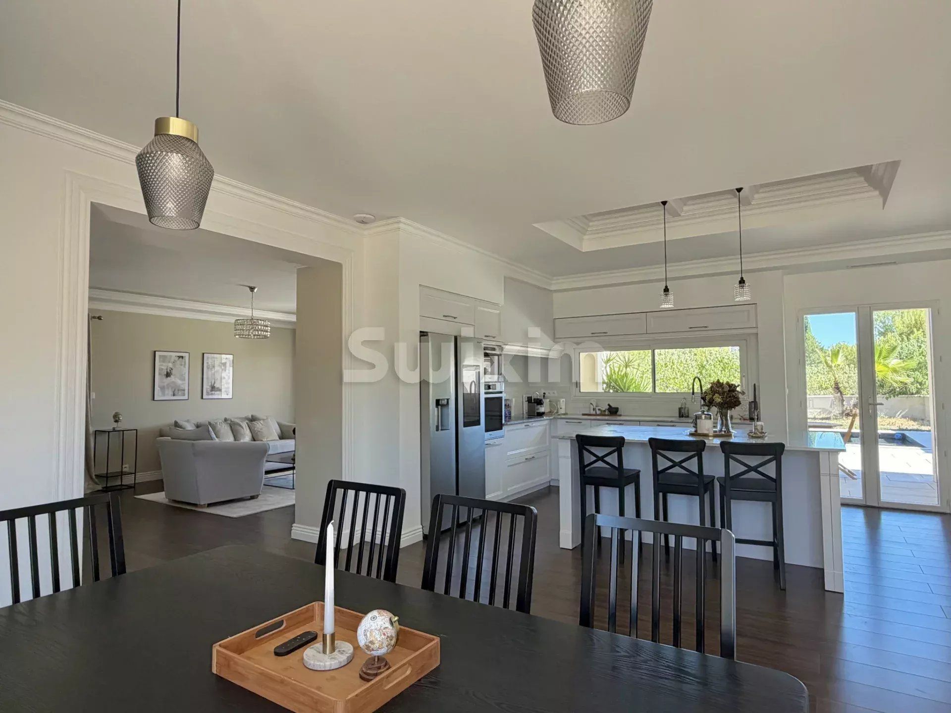 villa 6 Camere in vendita su Alès (30100)