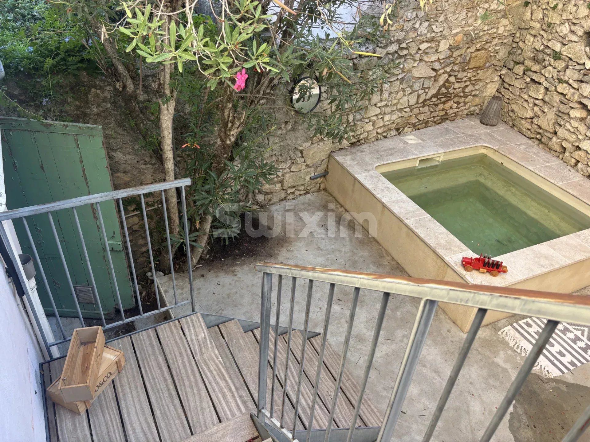 maison 8 Pièces en vente sur Nîmes (30000)