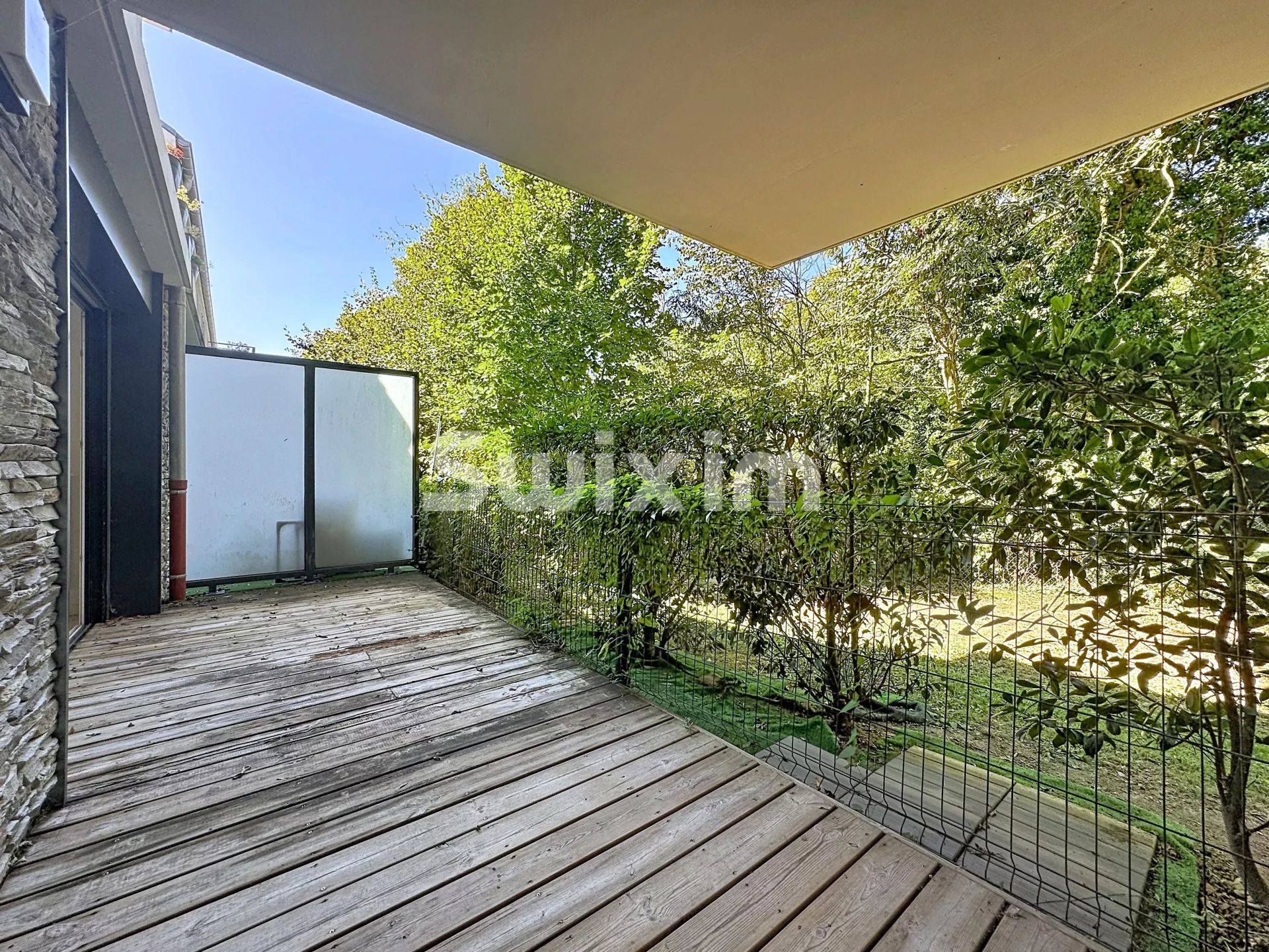 appartamento 3 Camere in vendita su Chevry (01170)