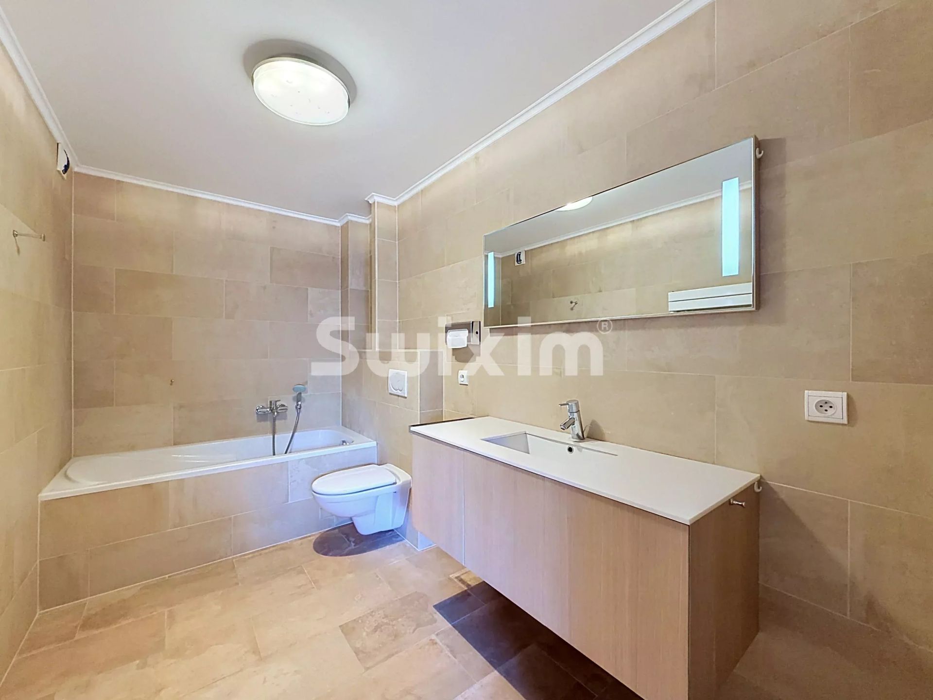 appartement 4 Pièces en vente sur Saint-Genis-Pouilly (01630)