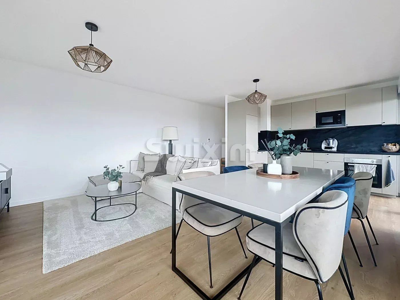 apartment 3 Rooms for sale on Saint-Denis (93200)