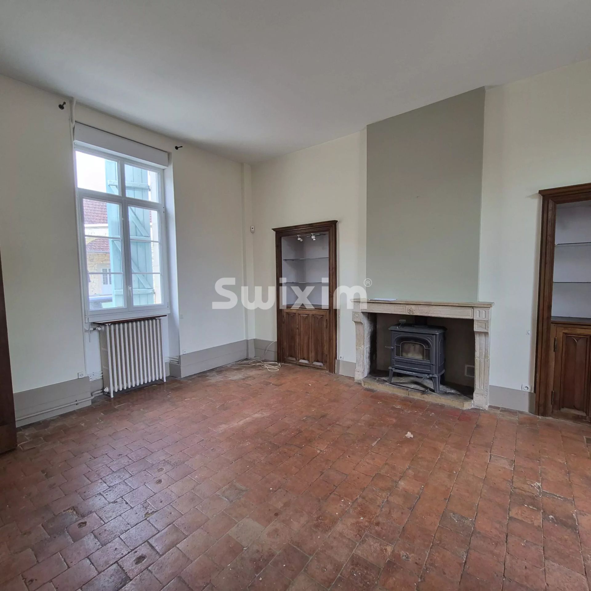 house for sale on Noyers (89310)